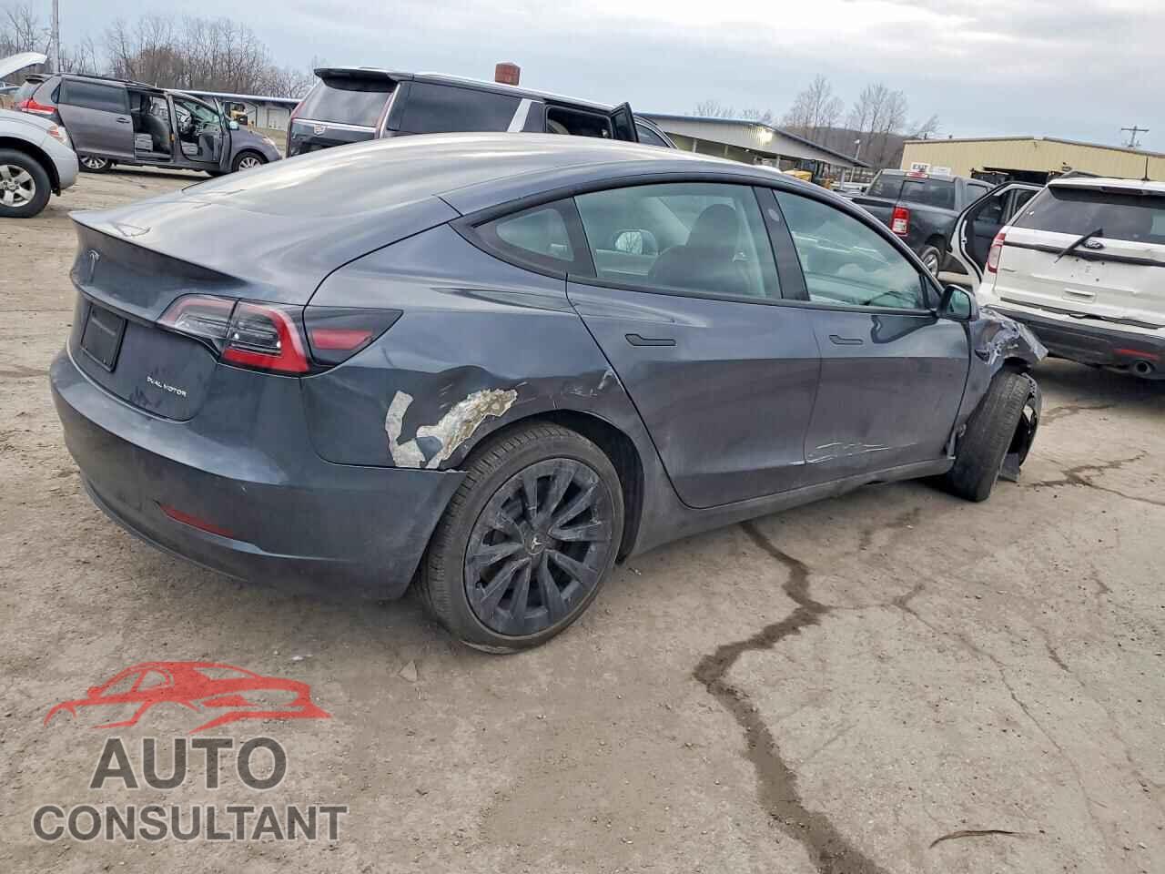 TESLA MODEL 3 2022 - 5YJ3E1EB2NF285811
