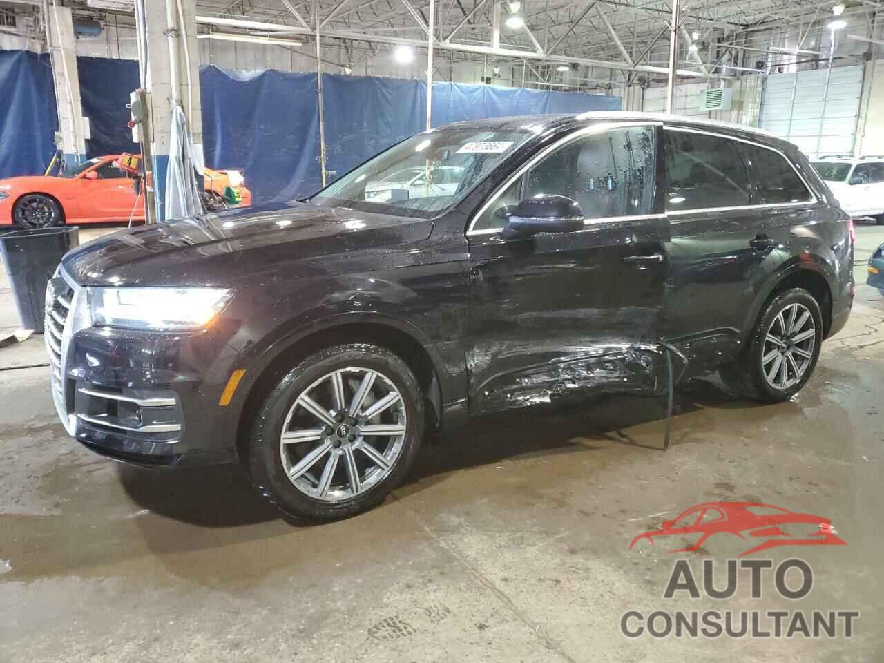 AUDI Q7 2018 - WA1VAAF73JD004965