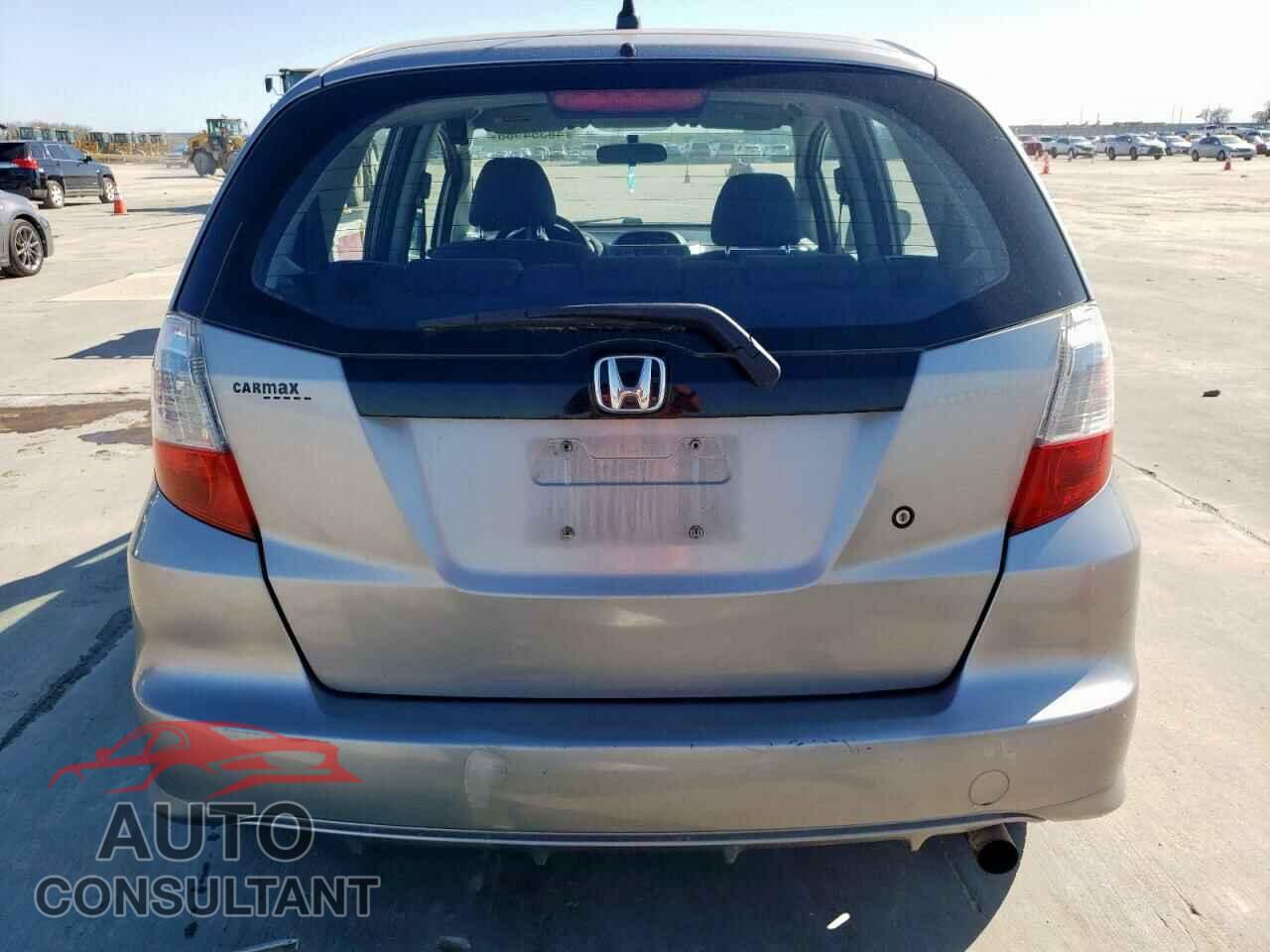 HONDA FIT 2010 - JHMGE8H24AS019224