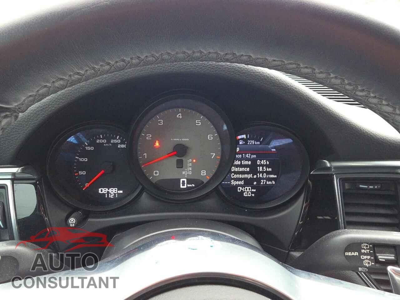 PORSCHE MACAN 2016 - WP1AB2A52GLB43009