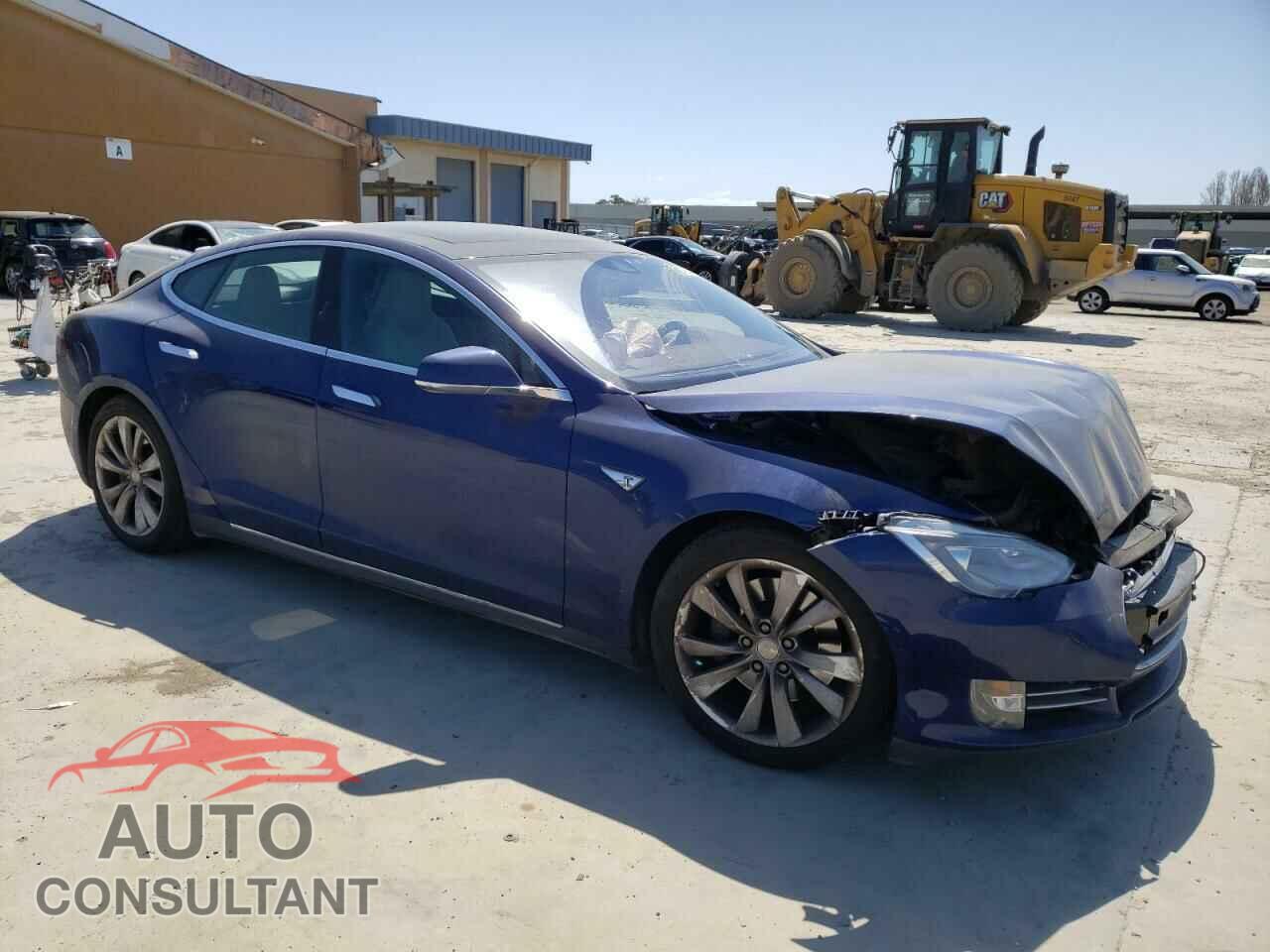 TESLA MODEL S 2015 - 5YJSA1E23FF118964