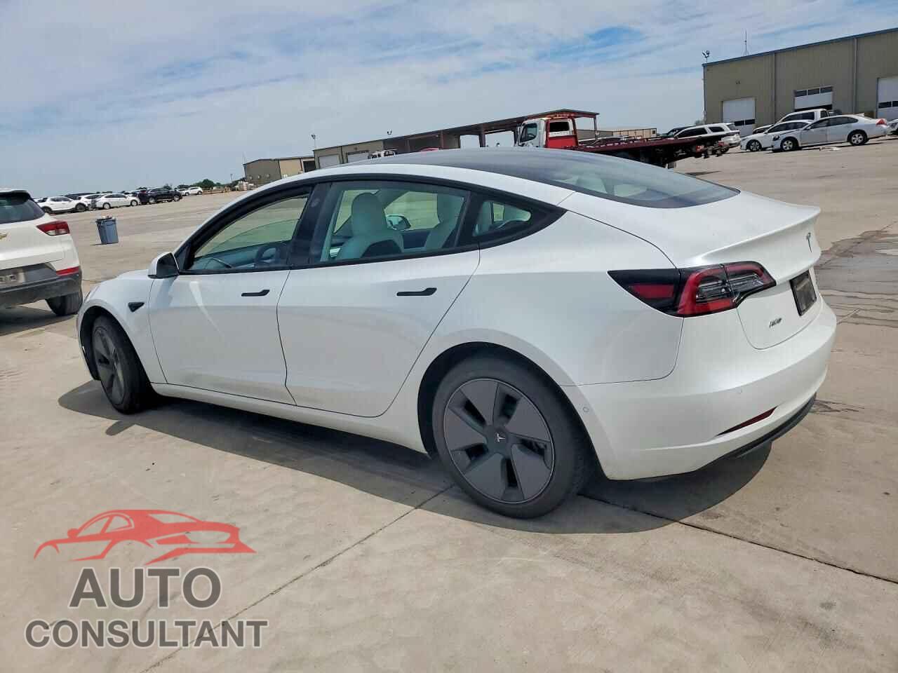 TESLA MODEL 3 2021 - 5YJ3E1EB2MF855157