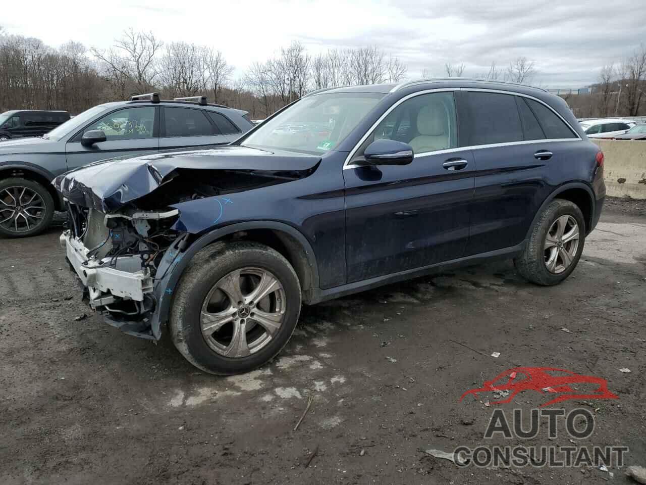 MERCEDES-BENZ GLC-CLASS 2018 - WDC0G4KBXJV041185