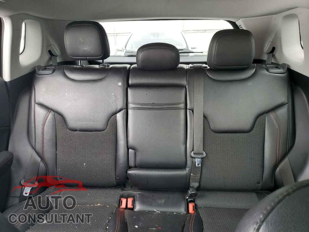 JEEP COMPASS 2019 - 3C4NJDDB9KT671663