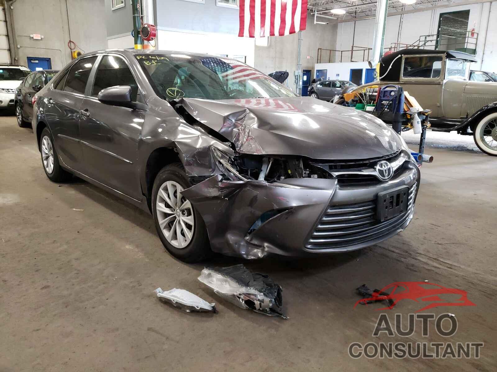 TOYOTA CAMRY 2016 - 4T4BF1FK5GR528868