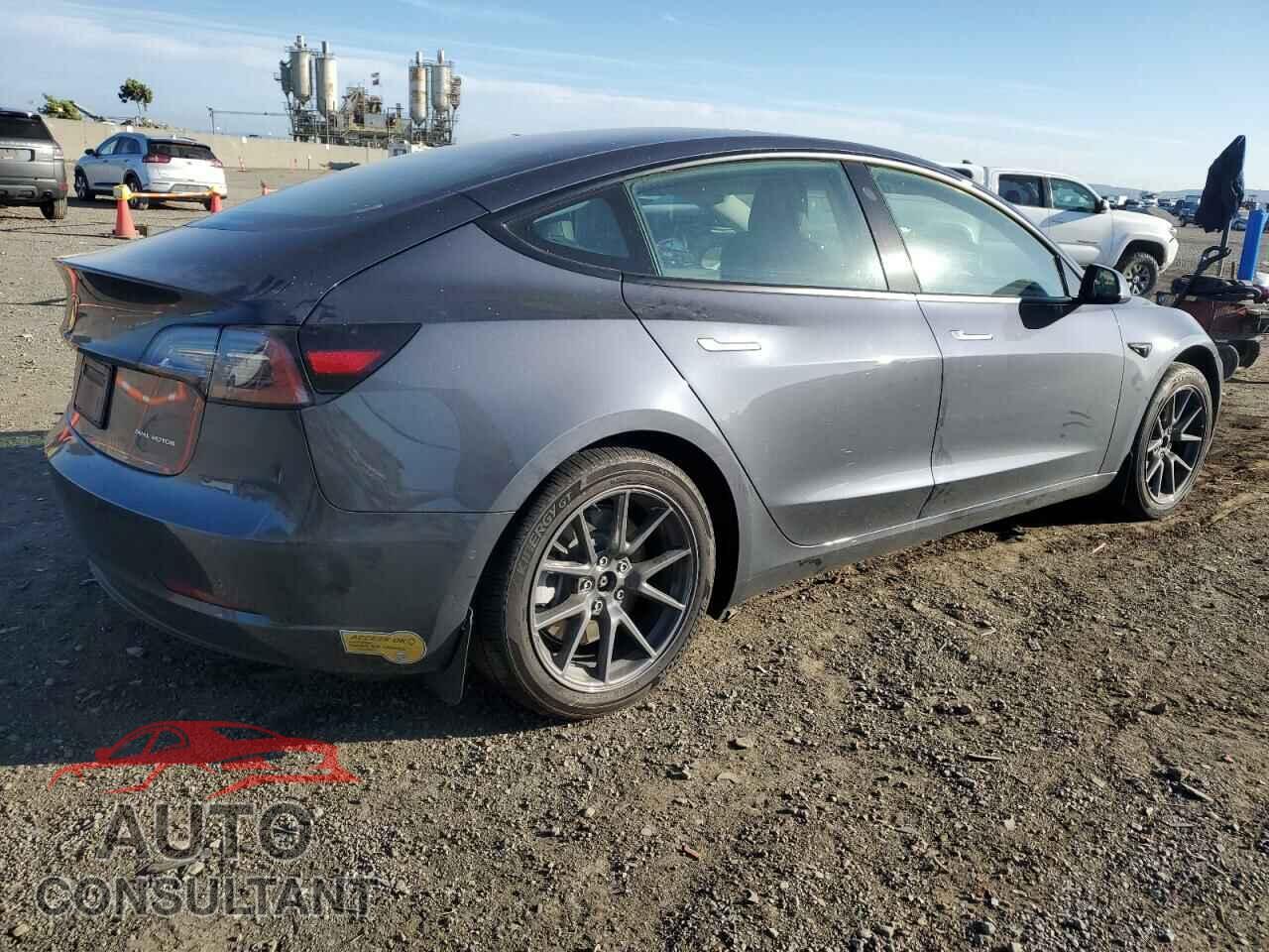 TESLA MODEL 3 2022 - 5YJ3E1EB3NF363917