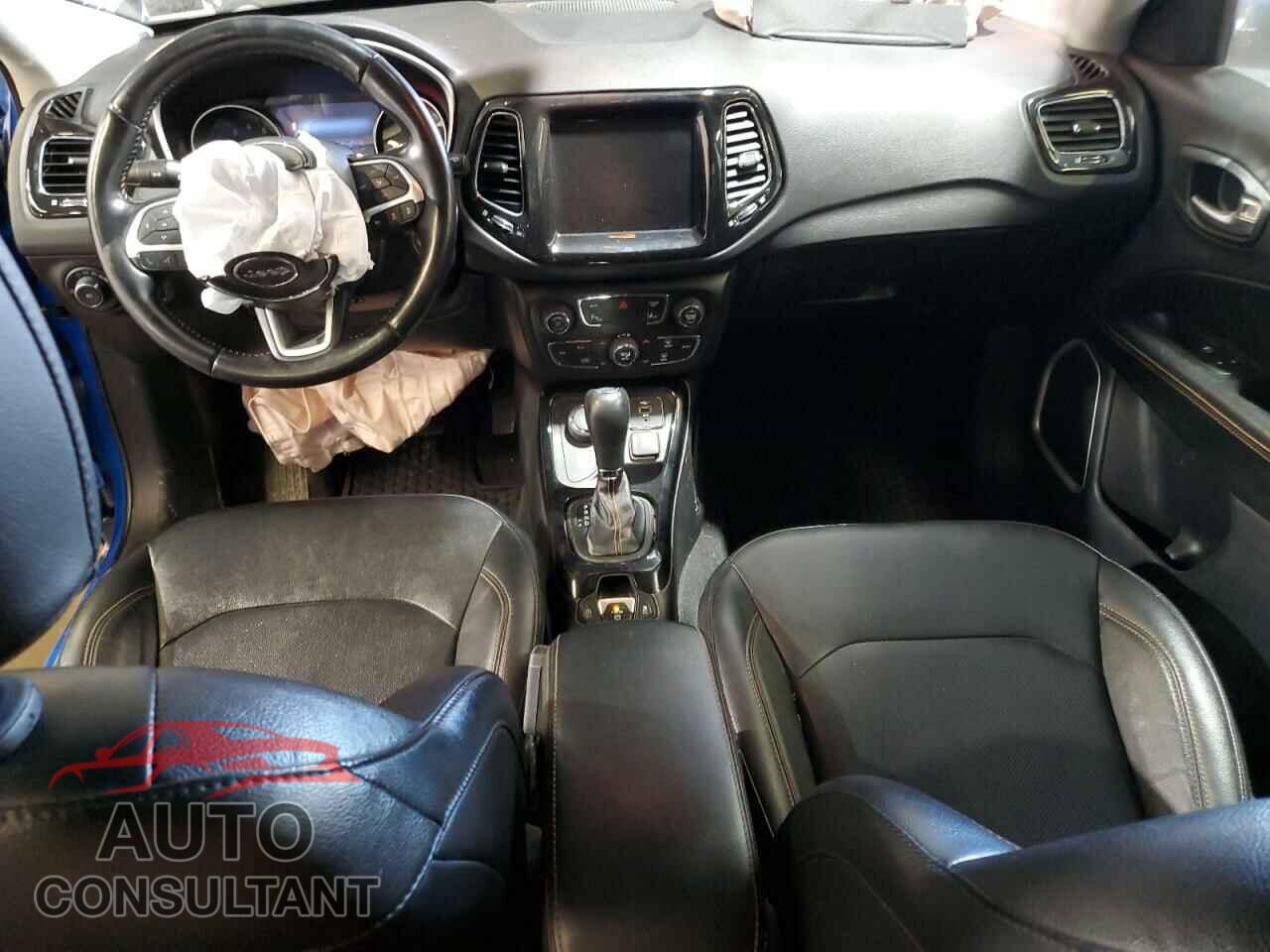JEEP COMPASS 2021 - 3C4NJDCB3MT520337
