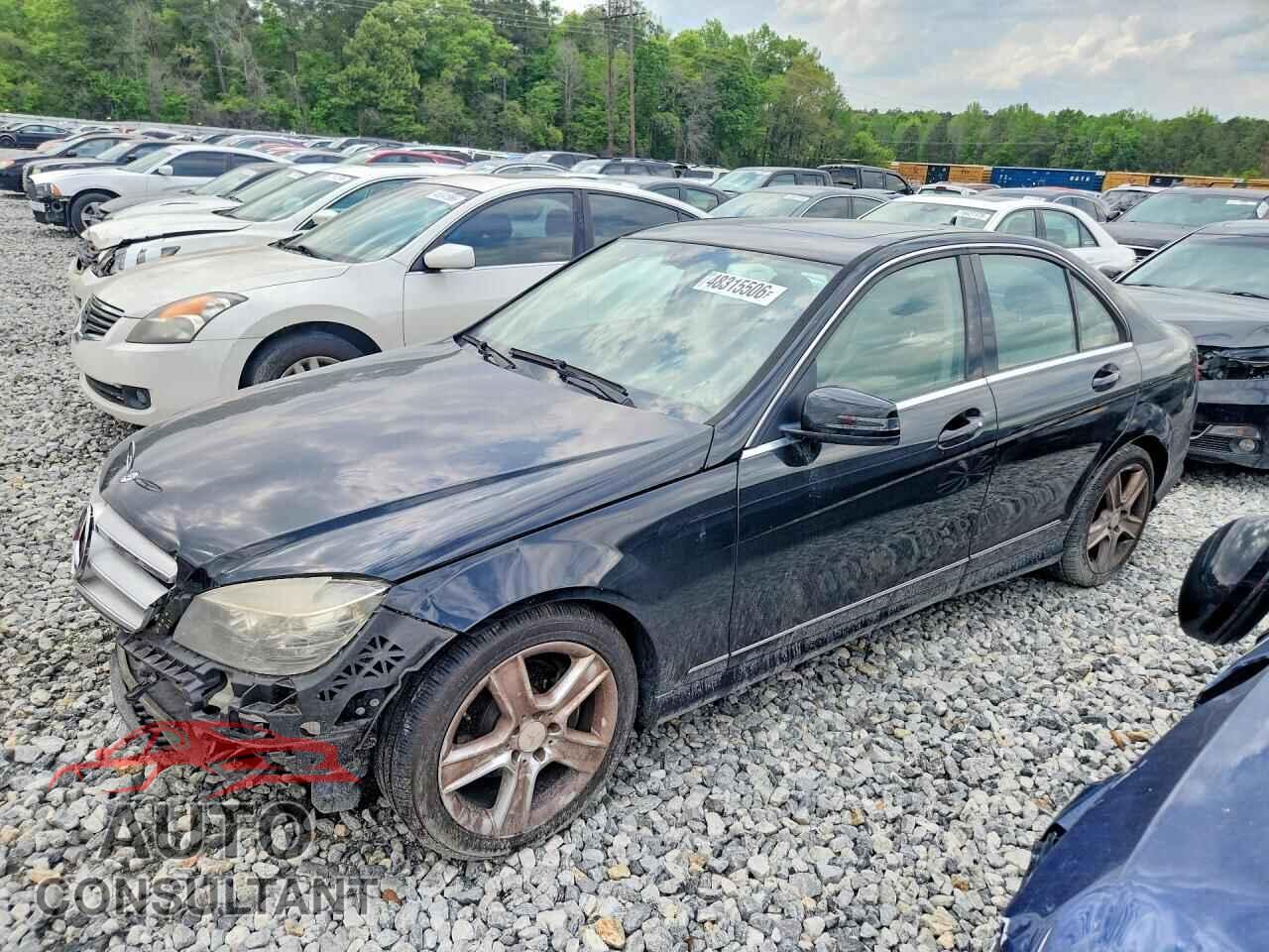 MERCEDES-BENZ C-CLASS 2011 - WDDGF8BB3BR147721