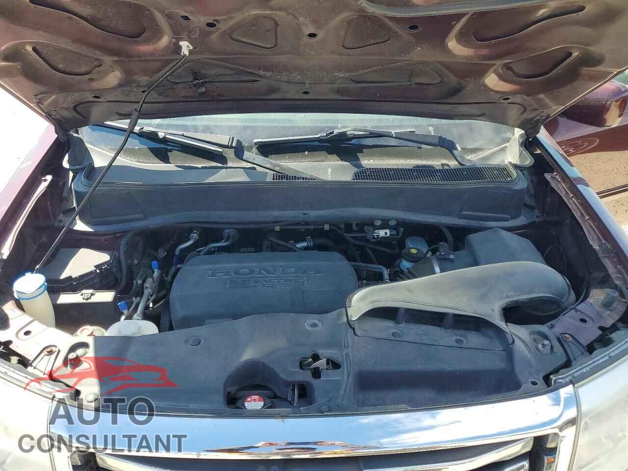 HONDA PILOT 2015 - 5FNYF4H76FB067206