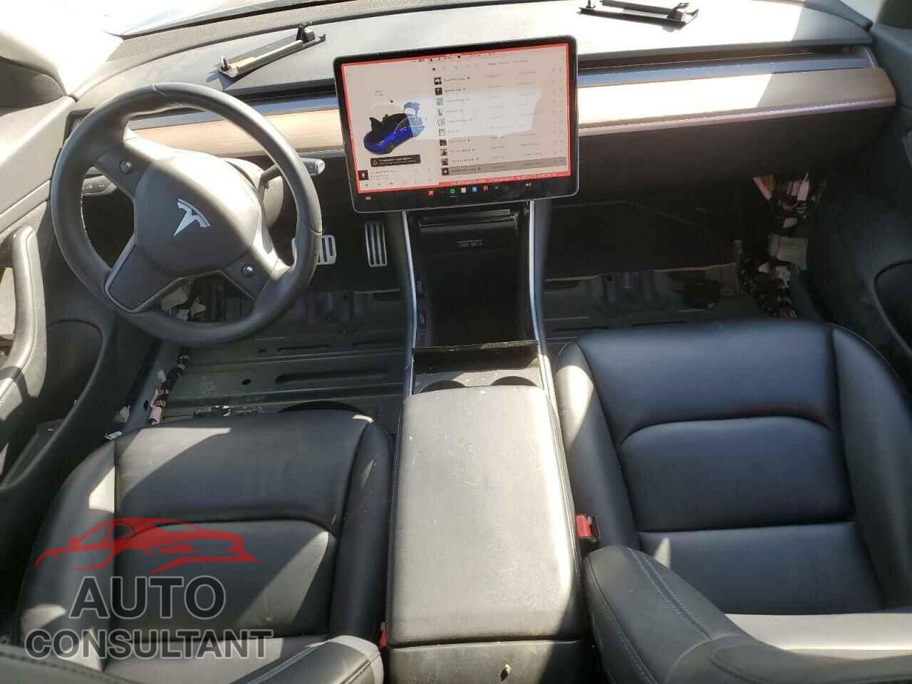 TESLA MODEL 3 2018 - 5YJ3E1EA8JF043350