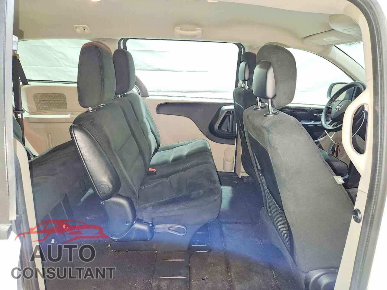 DODGE CARAVAN 2015 - 2C4RDGBG6FR511306