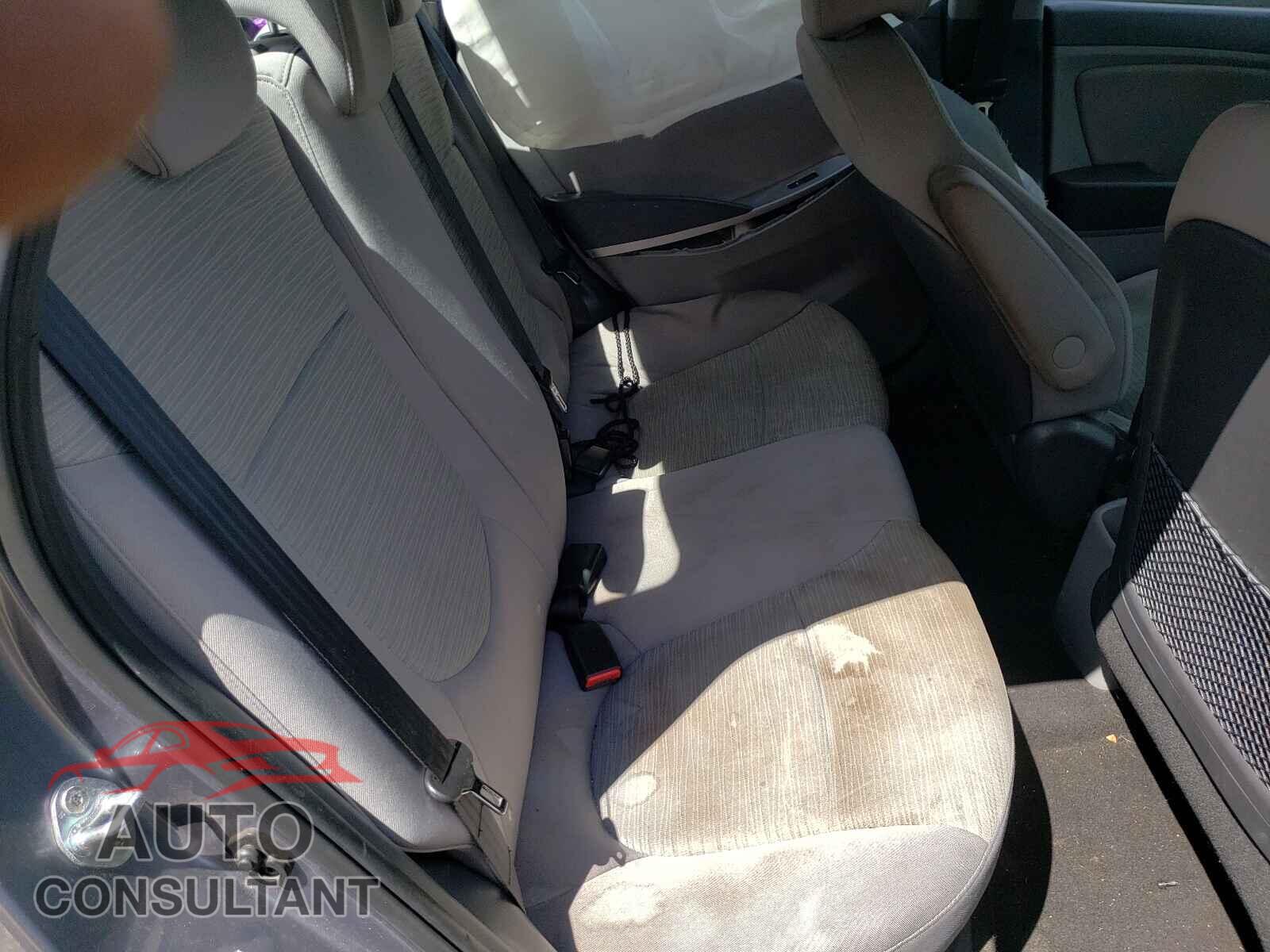 HYUNDAI ACCENT 2017 - KMHCT4AE2HU168843