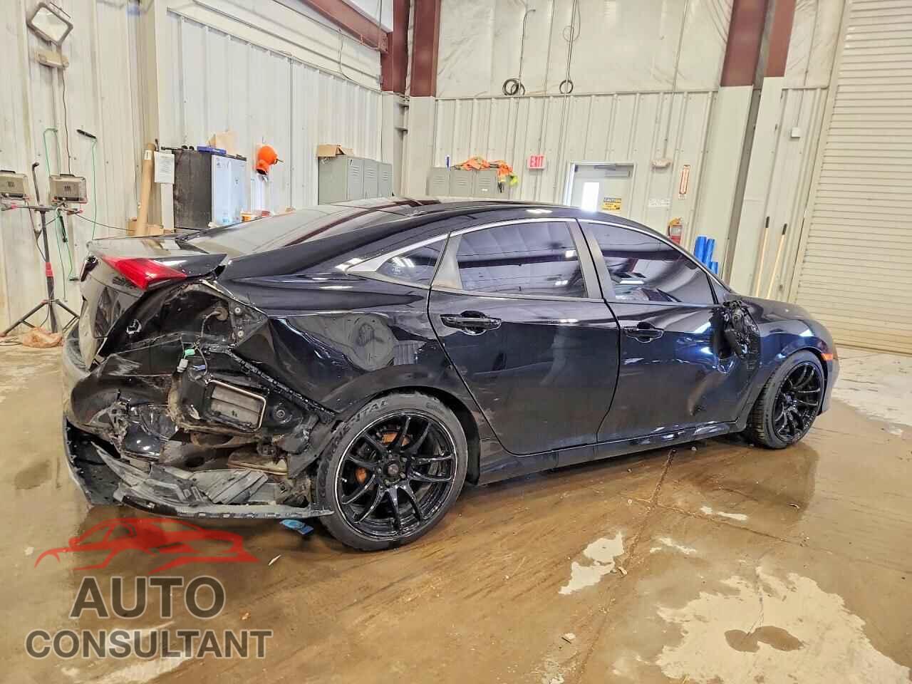 HONDA CIVIC 2019 - 2HGFC2F68KH603206