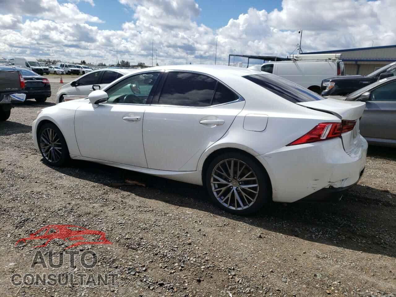 LEXUS IS 2014 - JTHBF1D20E5040841