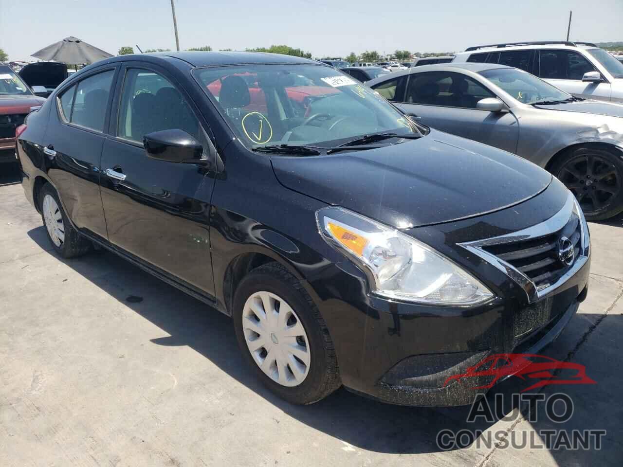 NISSAN VERSA 2019 - 3N1CN7AP7KL863020