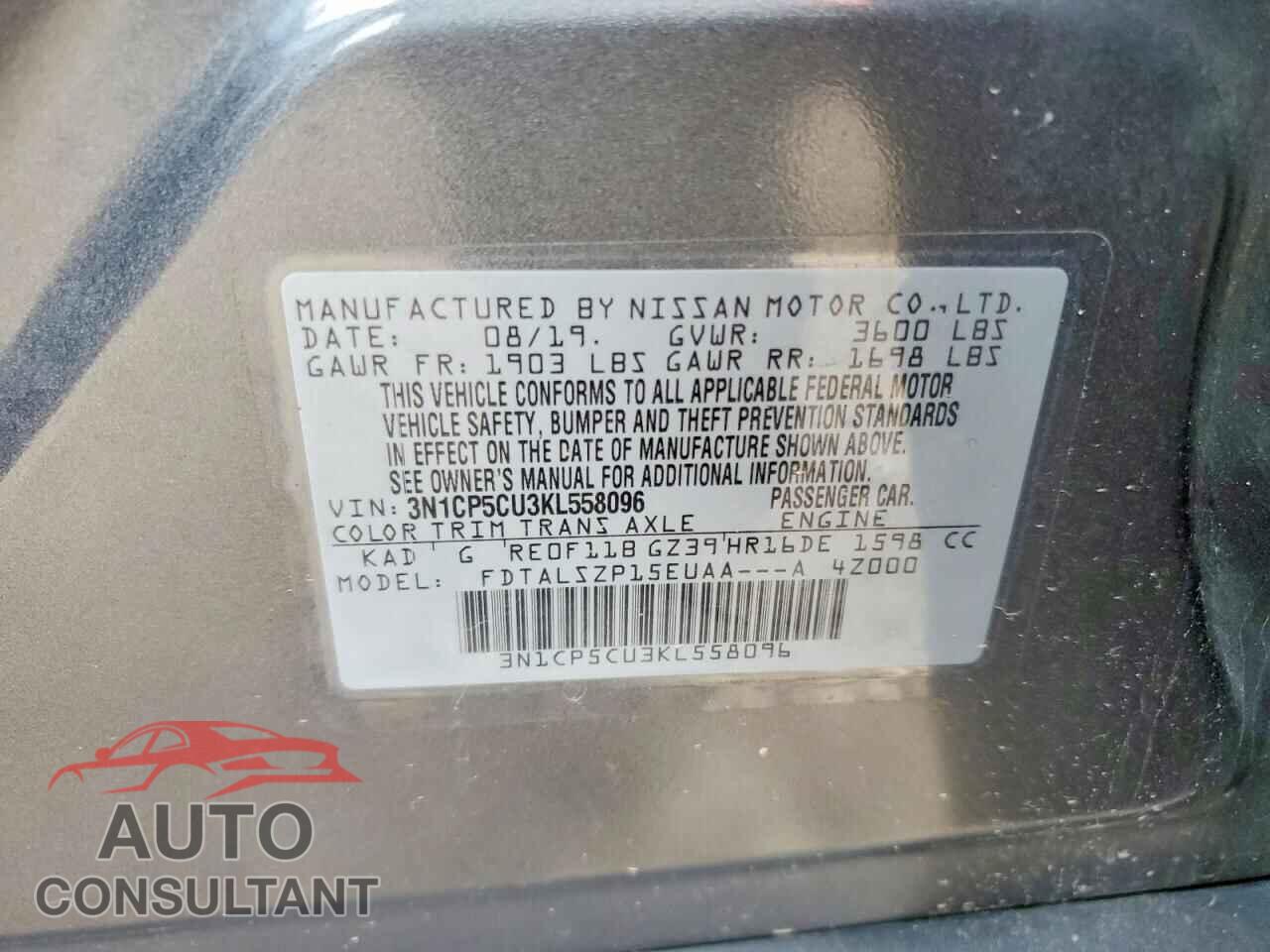 NISSAN KICKS 2019 - 3N1CP5CU3KL558096