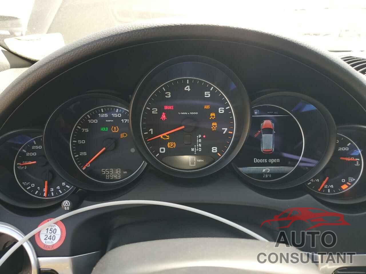PORSCHE CAYENNE 2016 - WP1AA2A28GKA10110