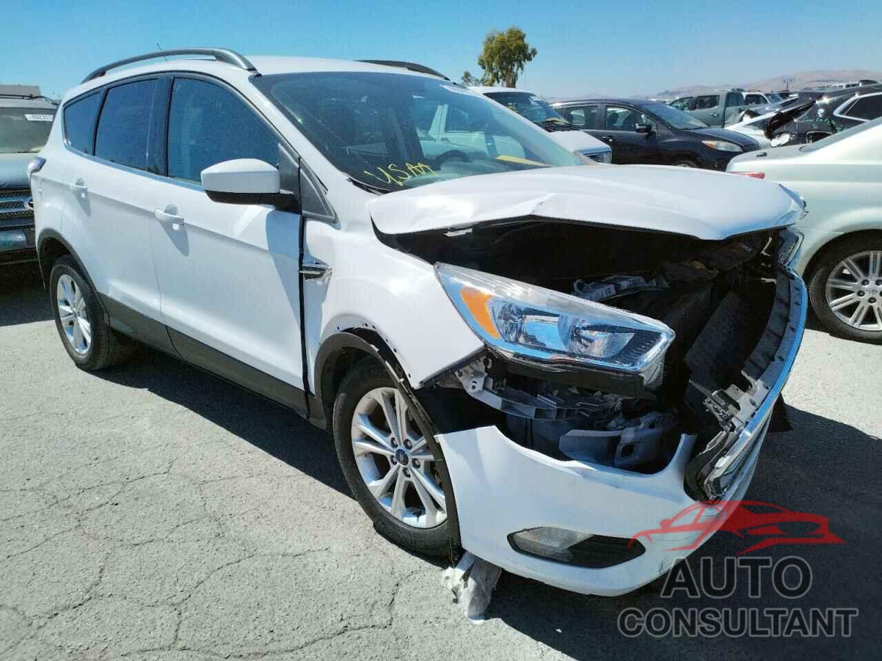 FORD ESCAPE 2018 - 1FMCU9GD0JUC60936