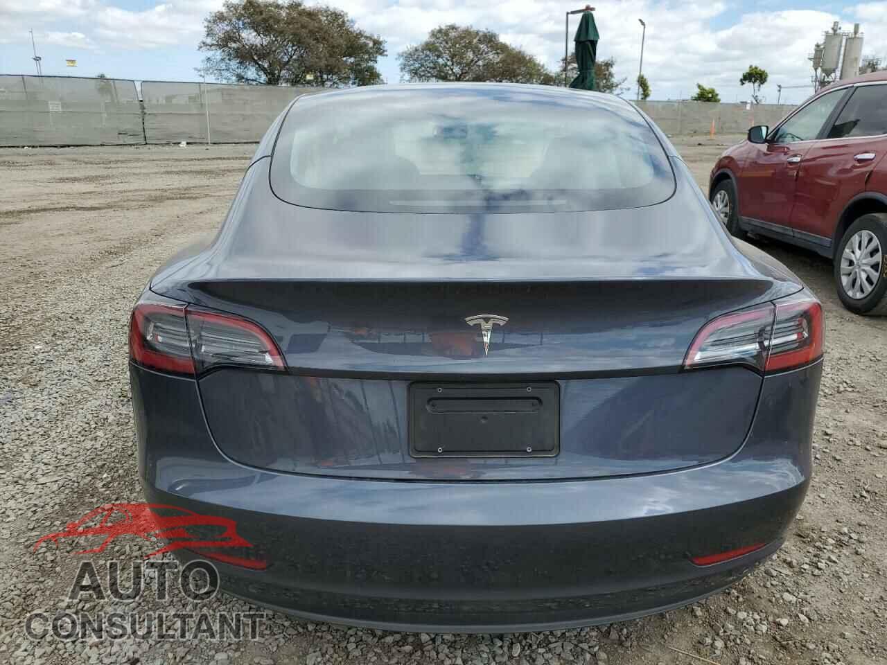 TESLA MODEL 3 2023 - 5YJ3E1EA3PF640589