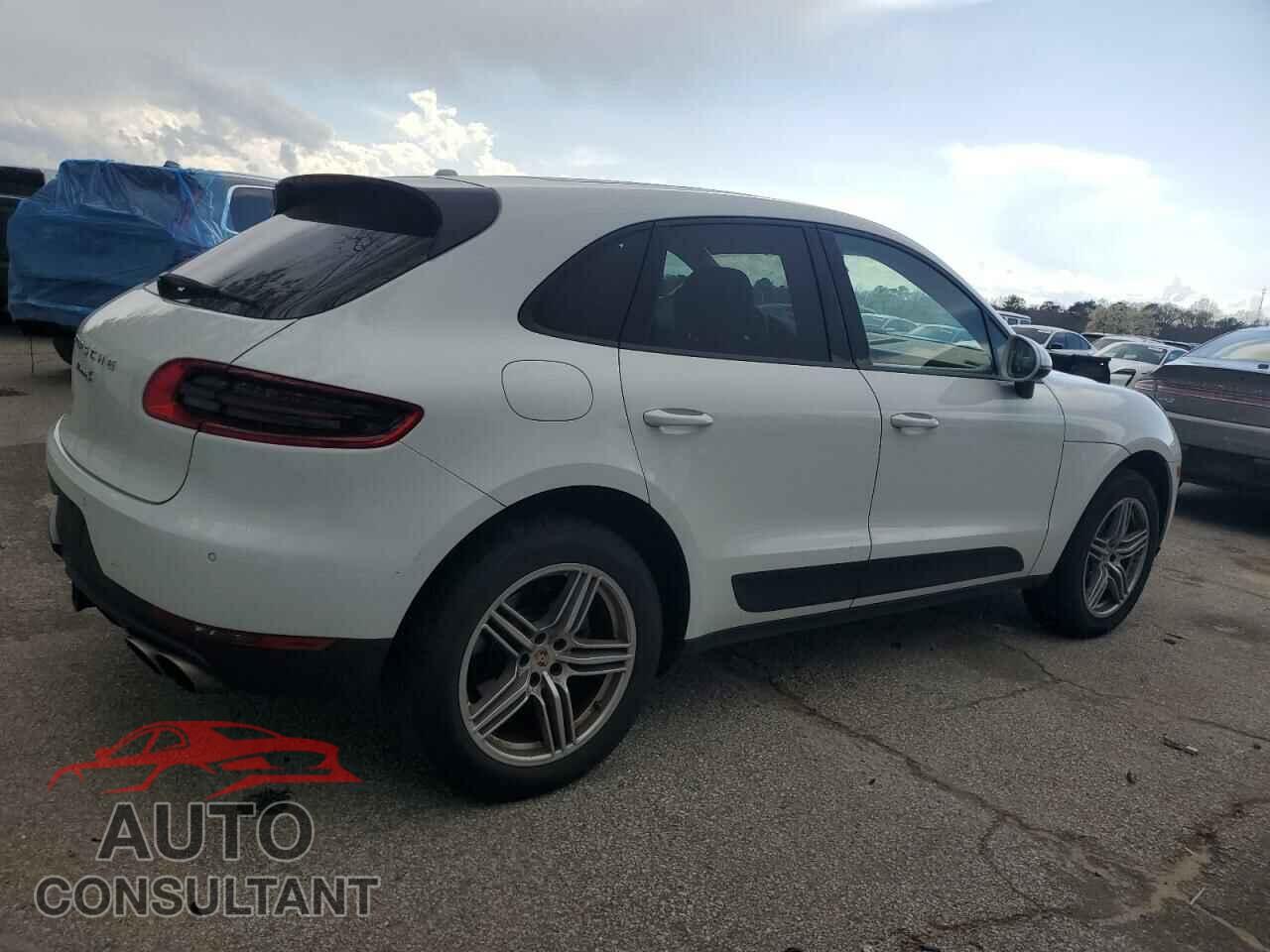 PORSCHE MACAN 2015 - WP1AB2A58FLB59195