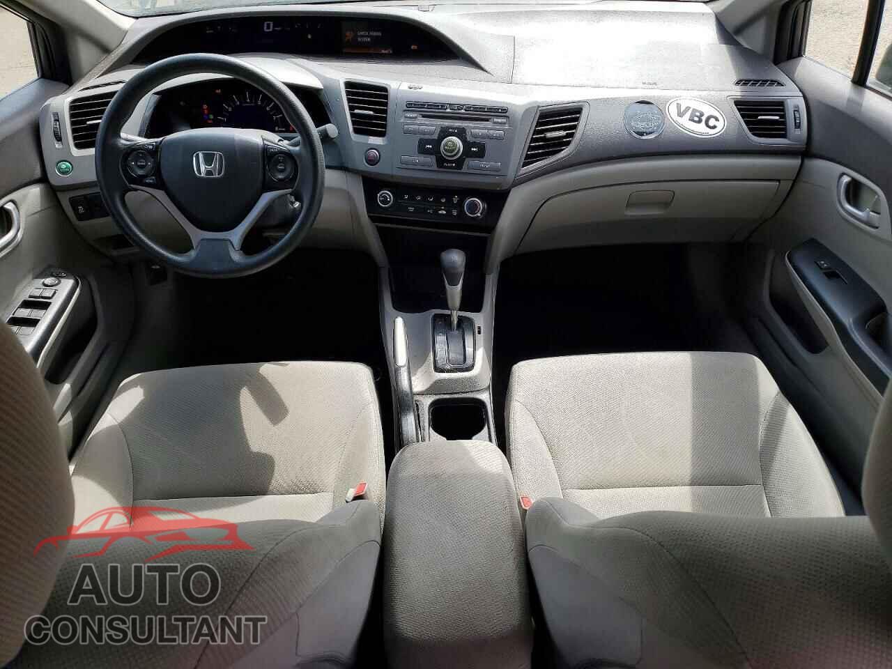 HONDA CIVIC 2012 - 2HGFB2F55CH332505