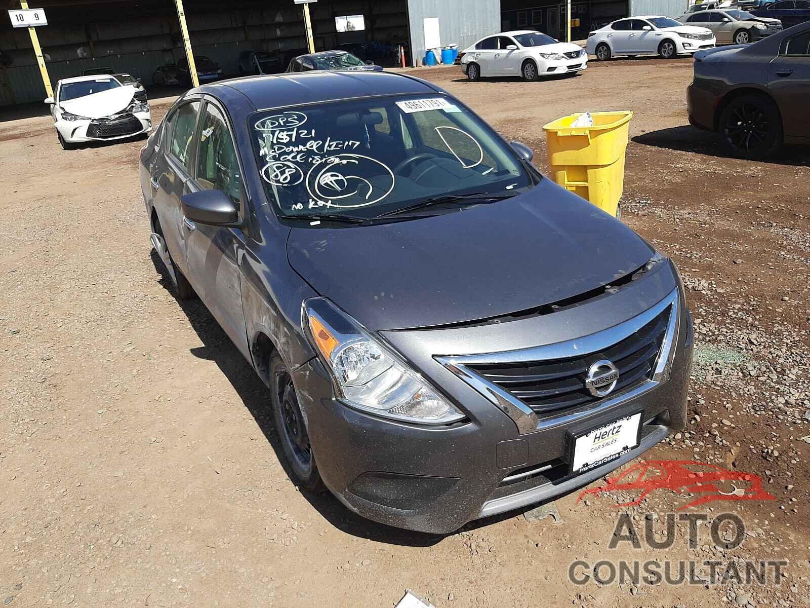 NISSAN VERSA 2019 - 3N1CN7AP0KL849640