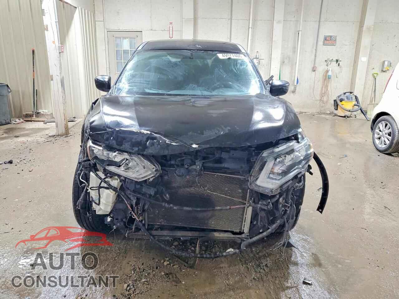 NISSAN ROGUE 2017 - KNMAT2MV9HP508239