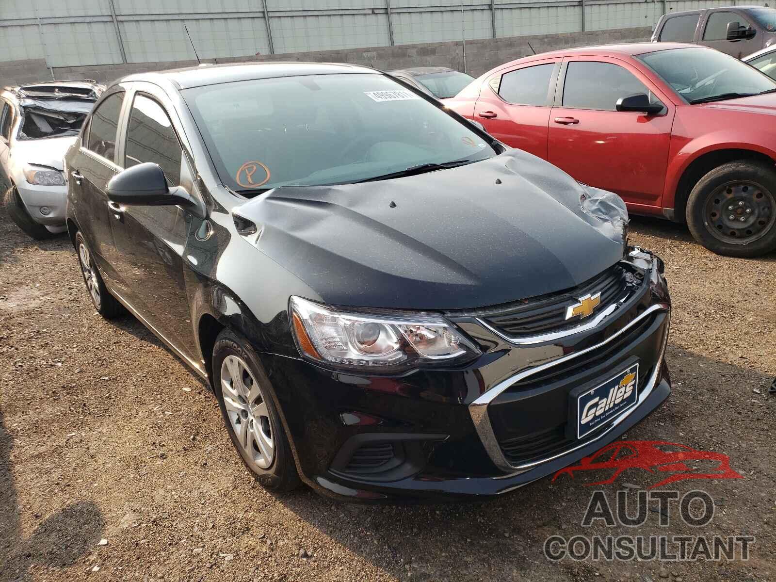 CHEVROLET SONIC 2020 - 1G1JB5SB2L4121953