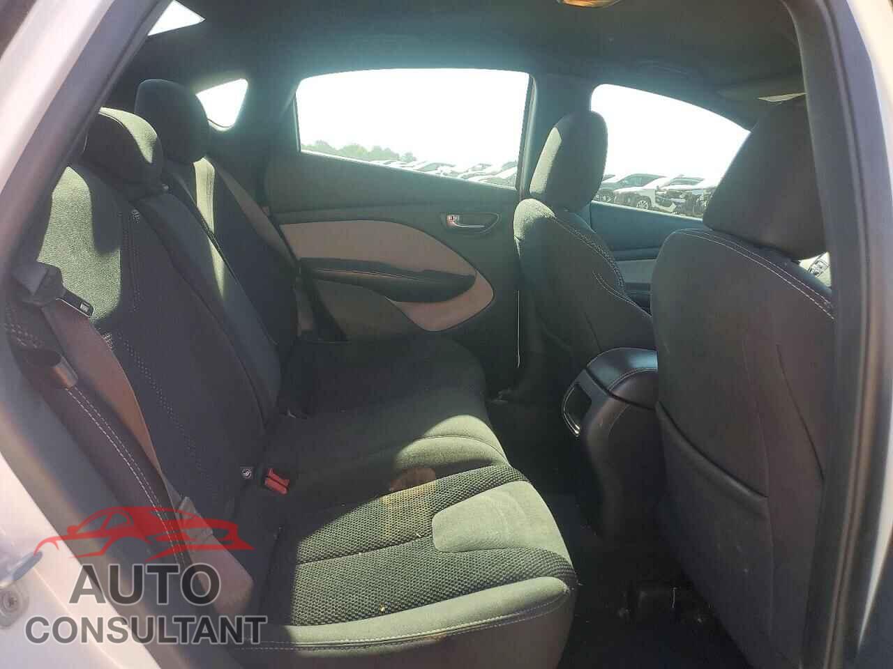 DODGE DART 2015 - 1C3CDFBB1FD363951