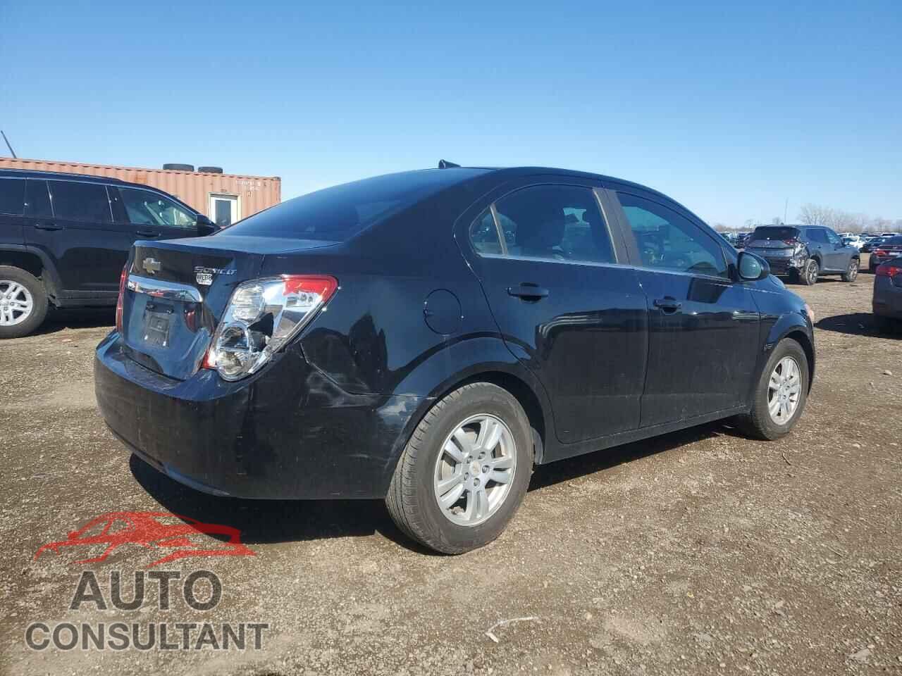 CHEVROLET SONIC 2012 - 1G1JC5SH5C4166290
