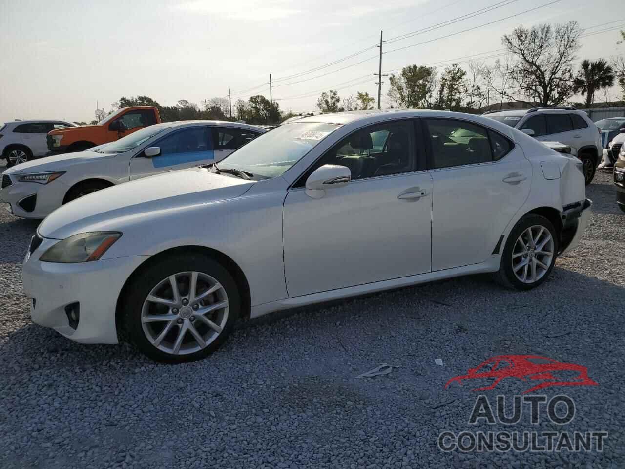 LEXUS IS 2013 - JTHCF5C29D5063028