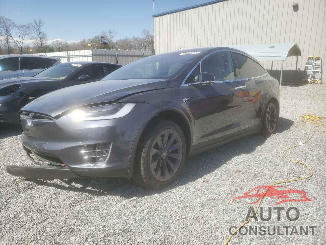 TESLA MODEL X 2018 - 5YJXCBE22JF123409