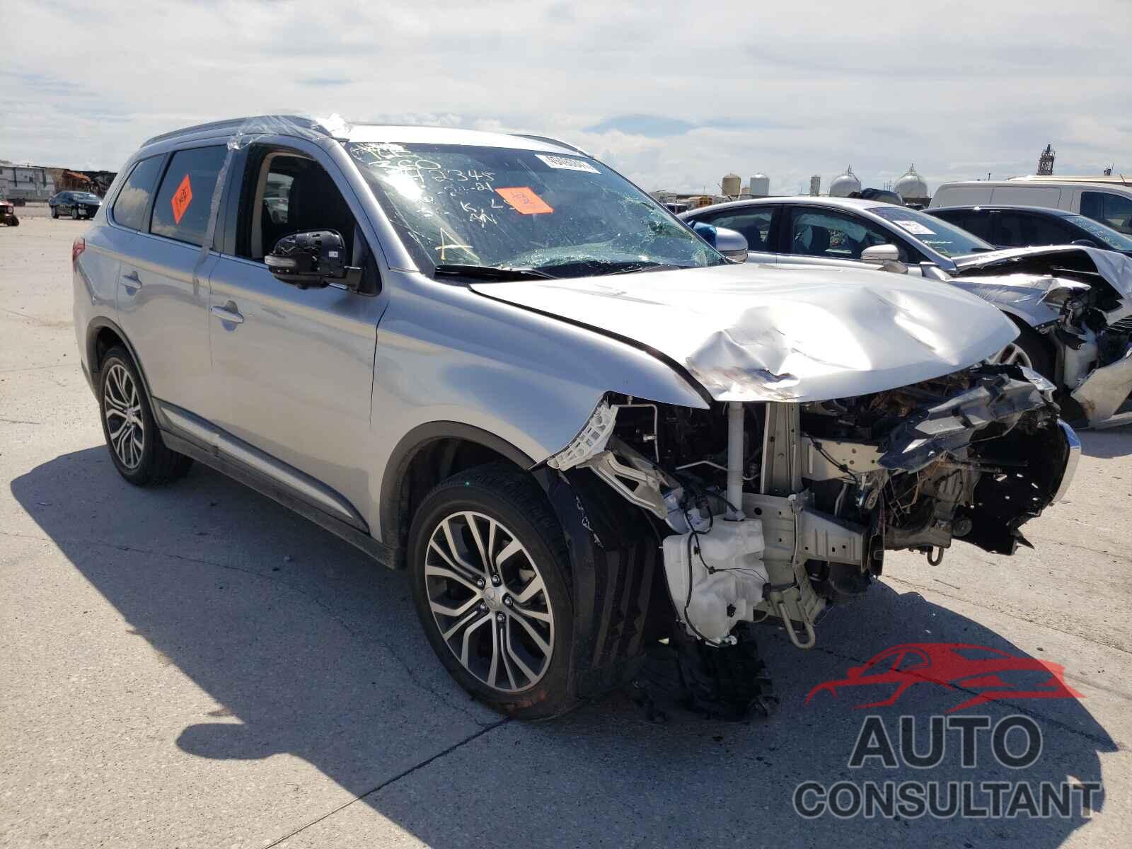 MITSUBISHI OUTLANDER 2018 - JA4AD3A31JZ058001