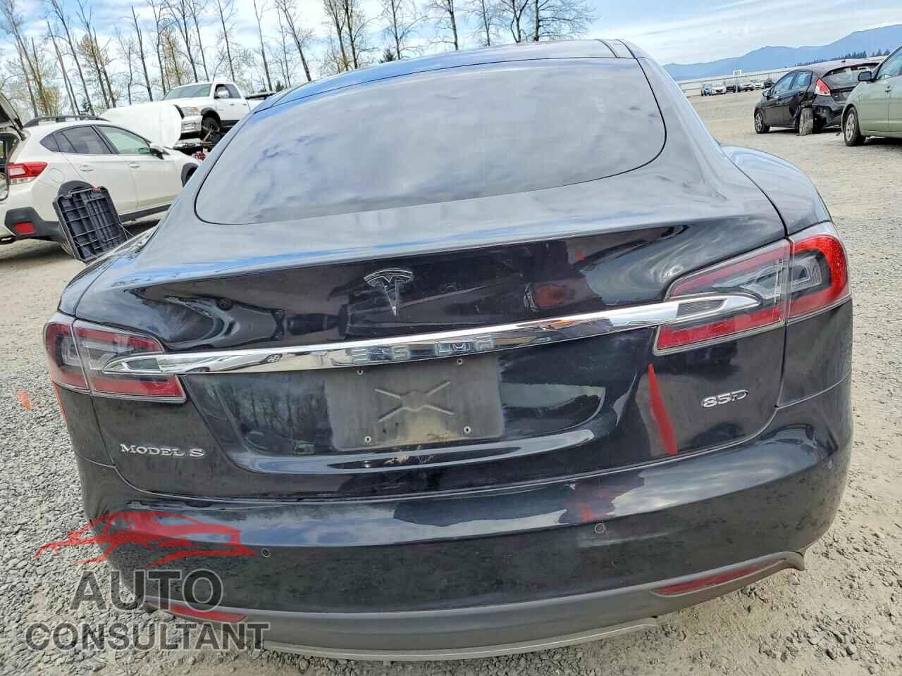 TESLA MODEL S 2015 - 5YJSA1E23FF116082
