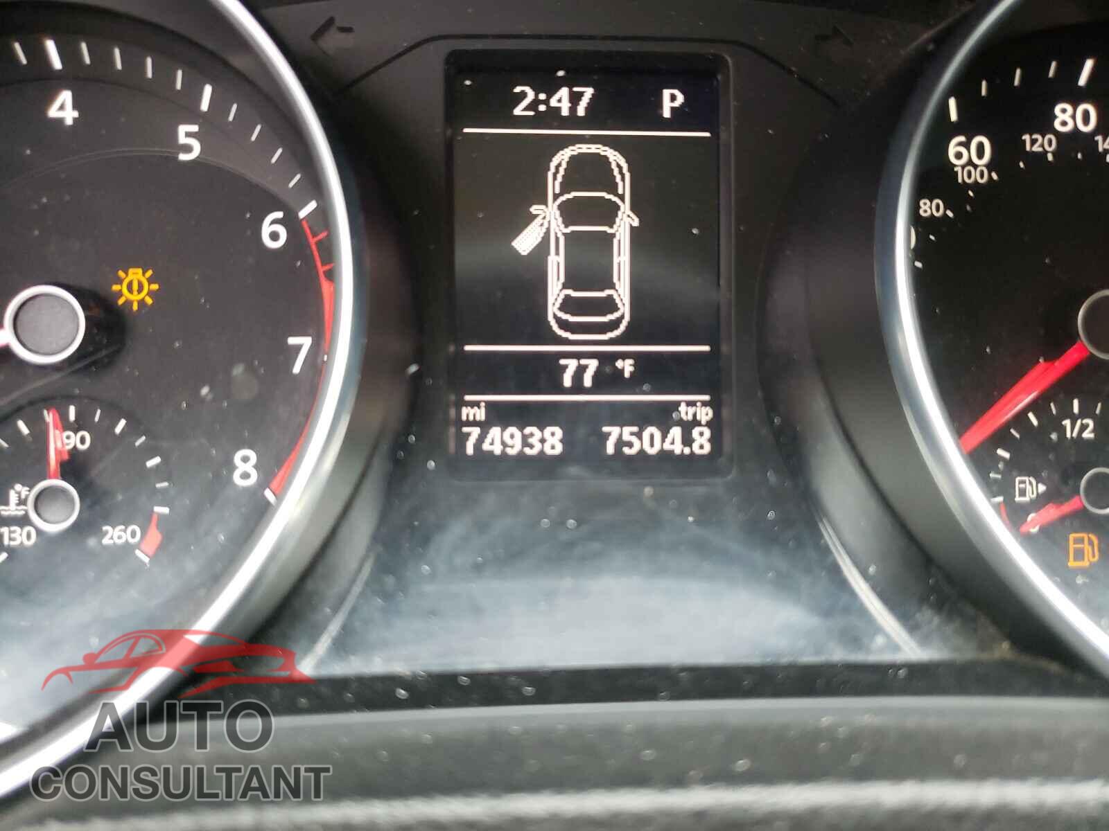 VOLKSWAGEN PASSAT 2016 - 1VWAT7A35GC054168