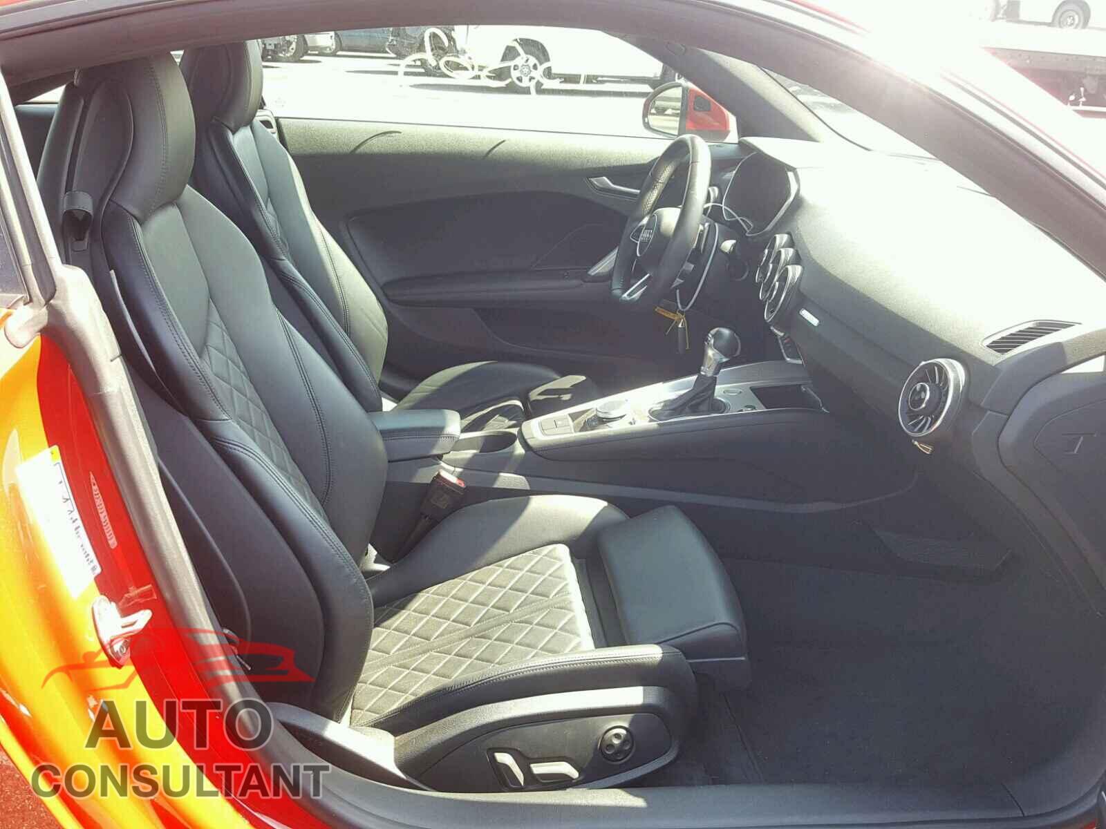AUDI TT 2017 - TRUC5AFV7H1005456