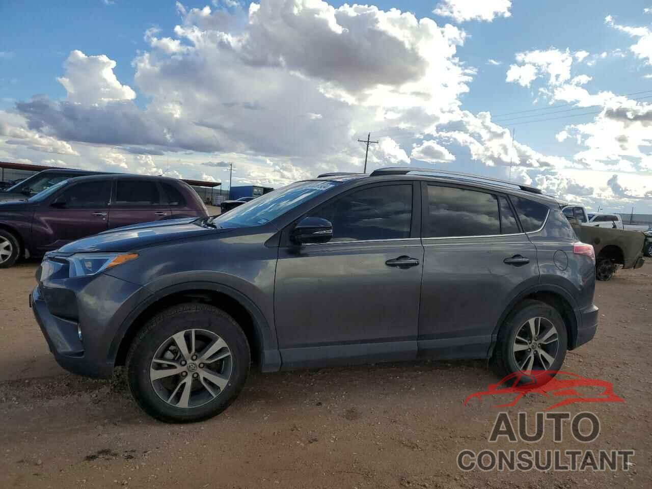 TOYOTA RAV4 2017 - JTMWFREVXHJ702415