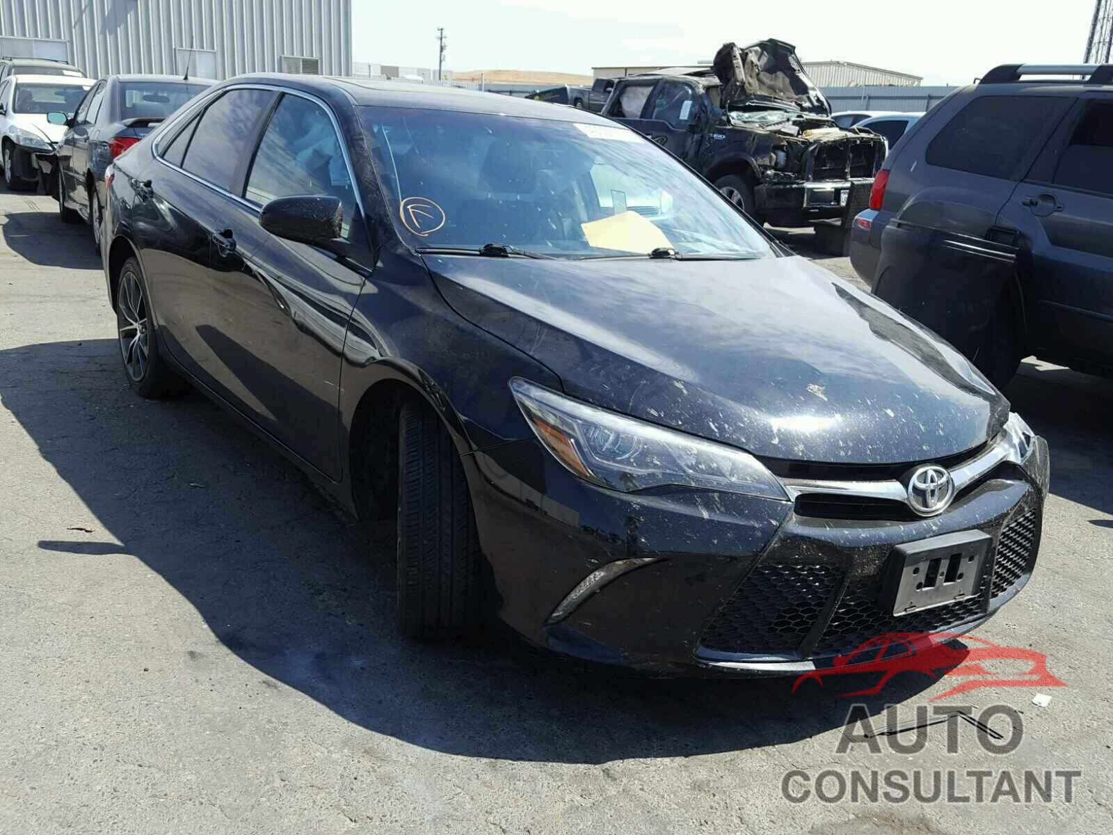 TOYOTA CAMRY 2015 - 4T1BK1FKXFU553771