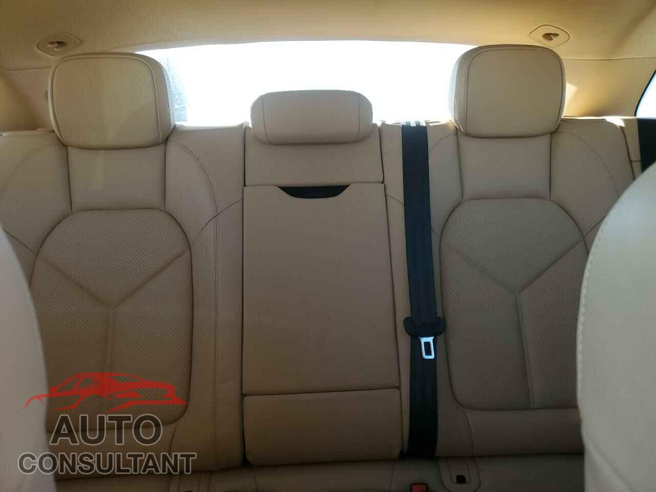 PORSCHE MACAN 2017 - WP1AA2A53HLB04207