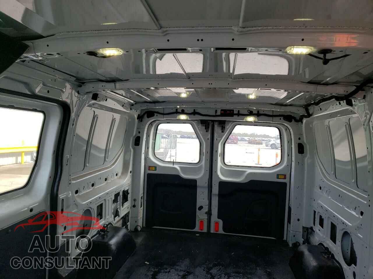 FORD TRANSIT 2017 - 1FTYE1YM5HKA38857