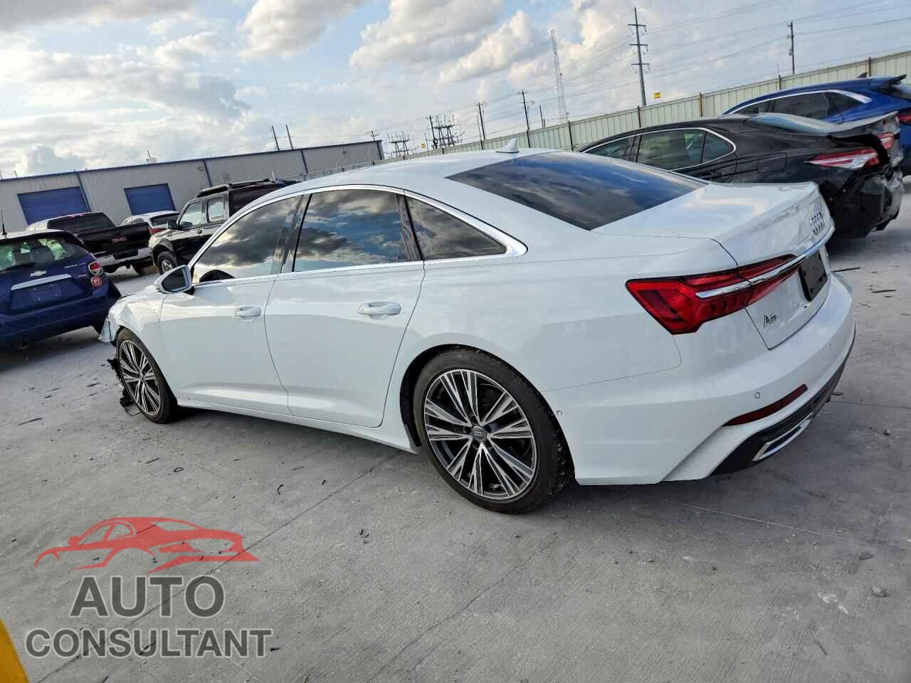 AUDI A6 2019 - WAUL2AF28KN071116