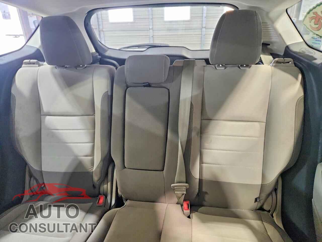 FORD CMAX 2013 - 1FADP5AU3DL557538