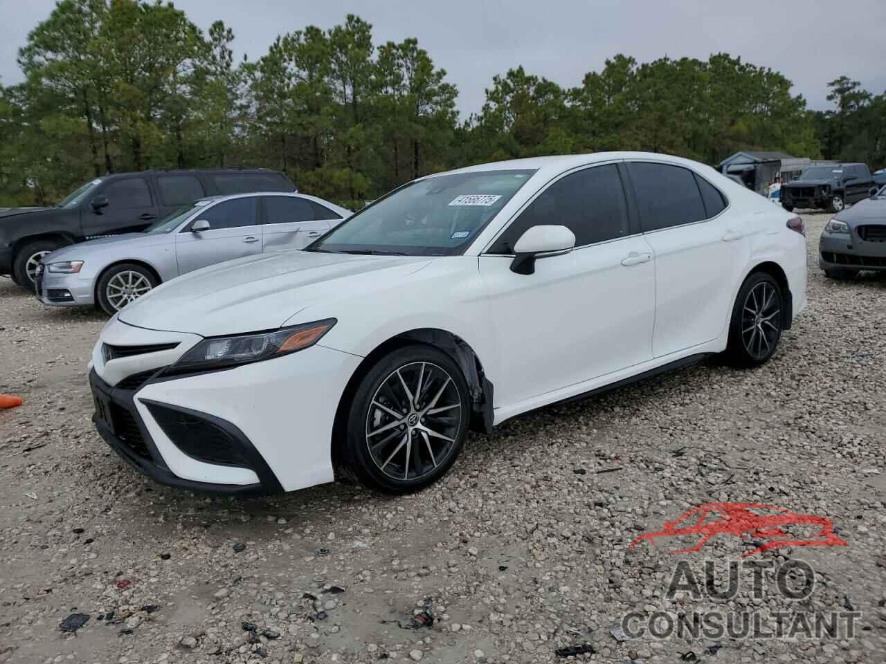 TOYOTA CAMRY 2022 - 4T1T11AK5NU037122