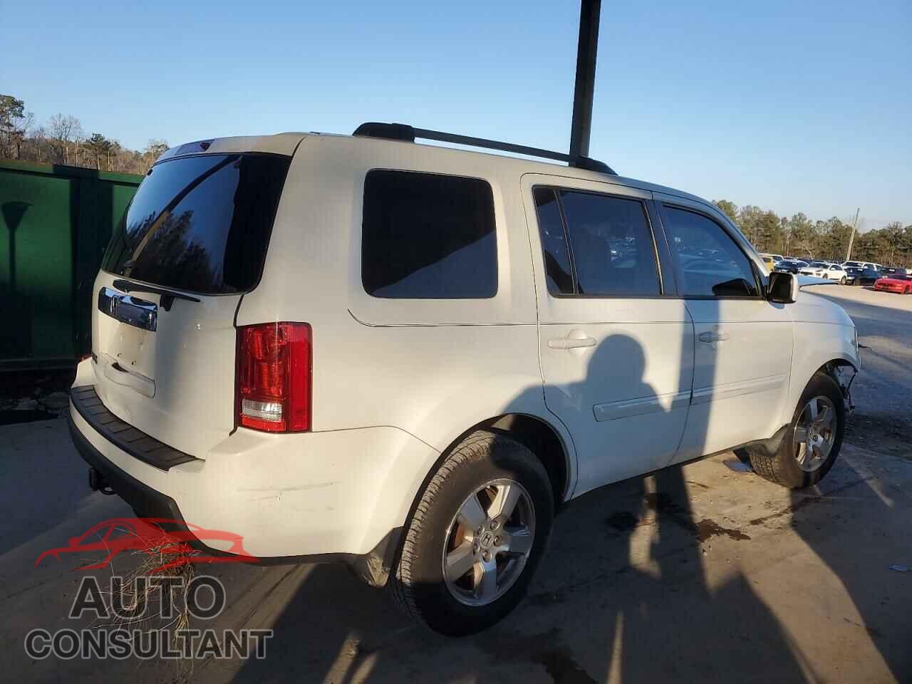 HONDA PILOT 2011 - 5FNYF3H50BB032535