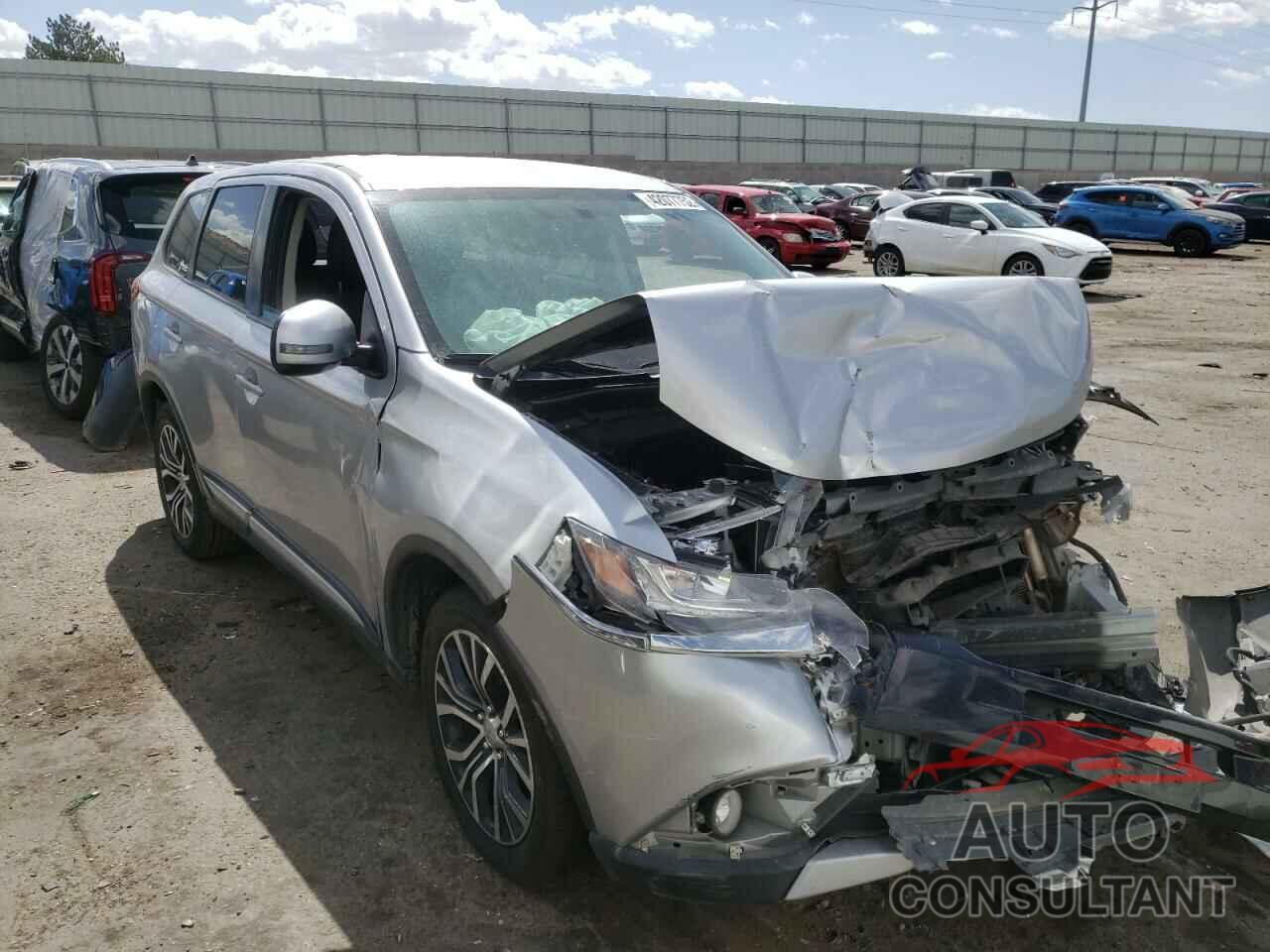 MITSUBISHI OUTLANDER 2018 - JA4AD3A37JZ041946