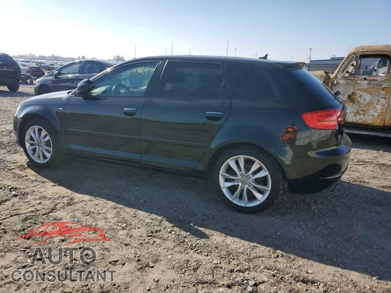AUDI A3 2012 - WAUBEAFM3CA055841