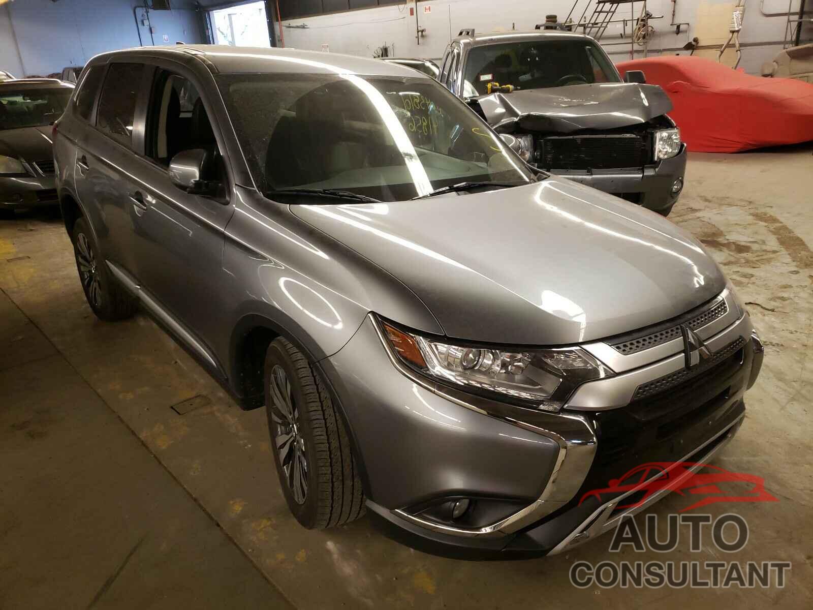 MITSUBISHI OUTLANDER 2019 - JA4AD3A38KZ042864