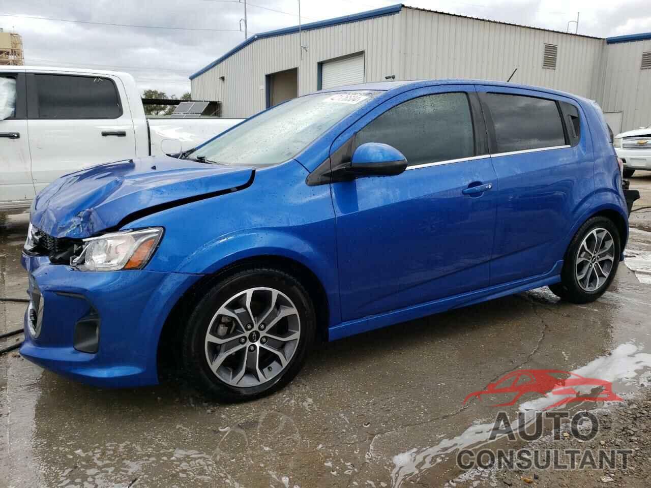 CHEVROLET SONIC 2019 - 1G1JD6SBXK4136814