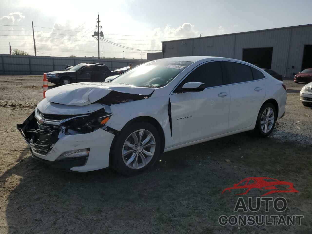 CHEVROLET MALIBU 2020 - 1G1ZD5ST1LF035902