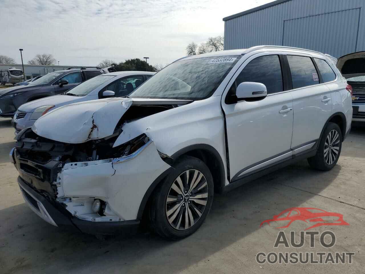 MITSUBISHI OUTLANDER 2019 - JA4AD3A37KZ024923